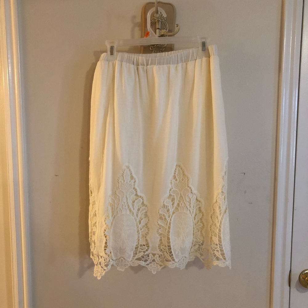 EVERYTHING $20 and UNDER